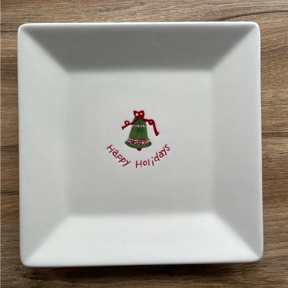 MIB BIA Cordon Bleu Set of 4 7” Plates Embossed Christmas Happy Hollidays - Picture 5 of 9